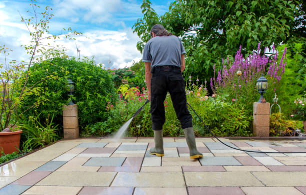 Best Sidewalk and Walkway Cleaning  in Sisters, OR